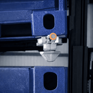 Semi Automatic Twist Lock